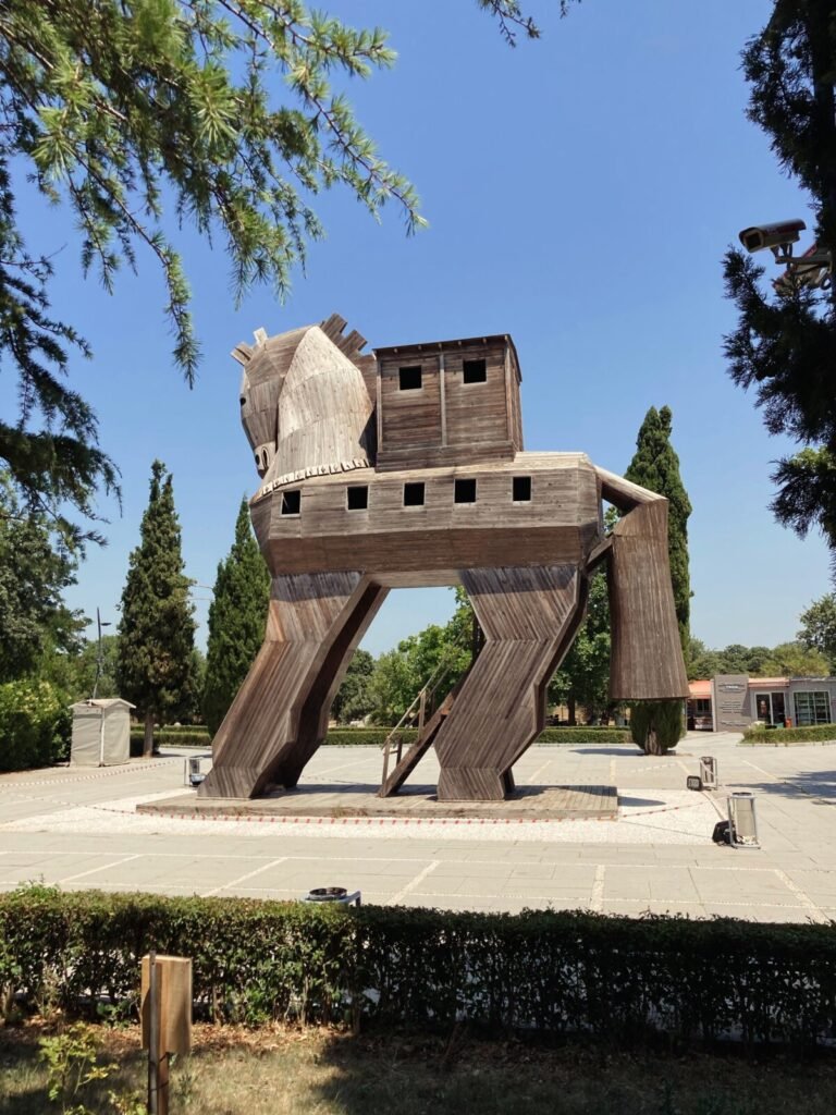 Modern Trojan Horse replica at the archaeological site of Troy in Türkiye